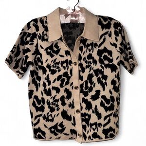 NWOT Nicole Miller Leopard Cheetah Print Short Sleeve Knit Top